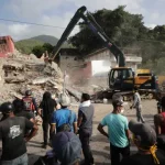 restringido-acesso-a-la-guaira.-populacao-queixa-se-de-falta-socorros