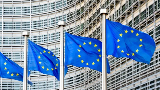 comissao-propoe-orcamento-de-200-mil-milhoes-para-a-ue-em-2027