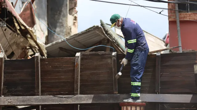 comerciantes-temem-demolicao-de-el-junquito-apos-sismos-na-venezuela