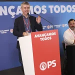 jose-luis-carneiro-aponta-“namoro-com-beijos-e-amuos”-entre-ad-e-chega