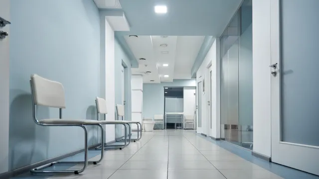quanto-custa-quarto-privado-no-sns?-e-para-acompanhante?-ha-novos-precos