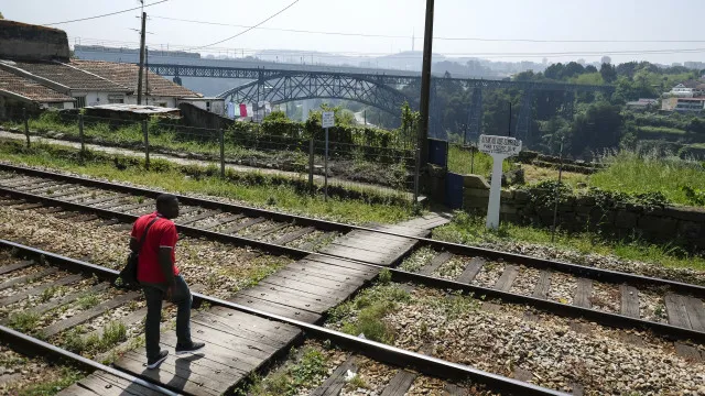 ponte-rodoferroviaria-no-douro-tera-dois-tabuleiros.-saiba-tudo