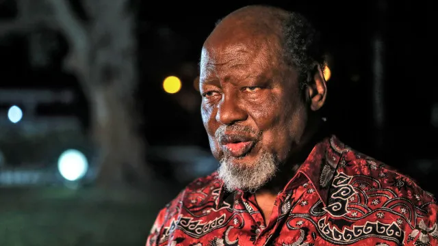 mocambique:-ex-presidente-critica-qualidade-de-investigacoes-academicas