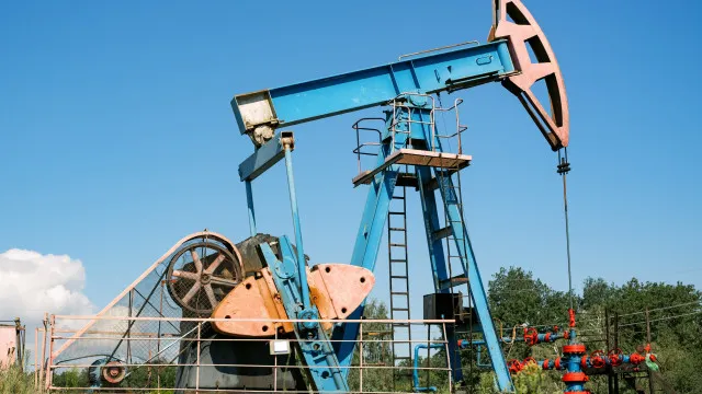 brent-para-entrega-em-agosto-desce-0,31%-e-fica-abaixo-dos-73-dolares