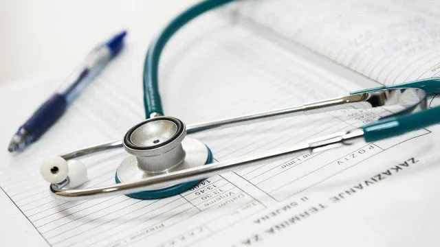 saude.-despesa-corrente-atinge-31,87-mil-milhoes-e-cresce-a-ritmo-ao-pib