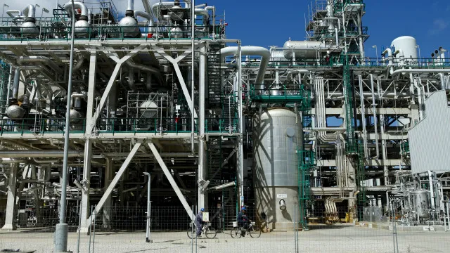 galp/moeve?-governo-quer-que-refinaria-de-sines-nao-saia-de-portugal