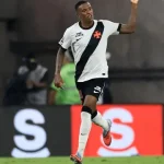 vasco-anuncia-a-renovacao-do-emprestimo-do-zagueiro-robert-renan