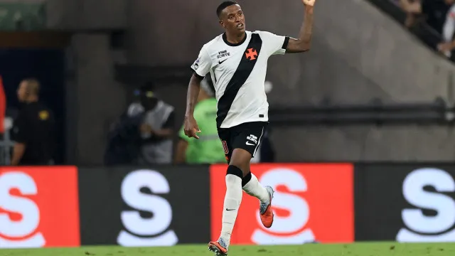 vasco-anuncia-a-renovacao-do-emprestimo-do-zagueiro-robert-renan