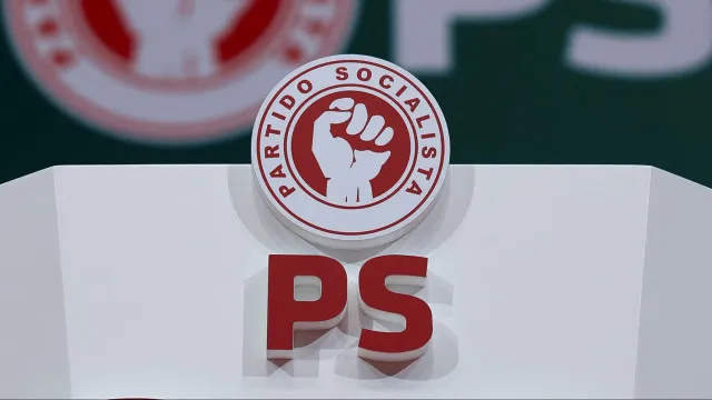 quatro-eleitos-do-ps-em-sesimbra-passam-a-independentes