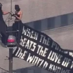 casal-escala-ate-ao-topo-do-empire-state-building…-e-fica-noivo.-veja