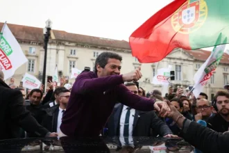 ventura-quer-que-governo-se-responsabilize-por-problemas-com-exames