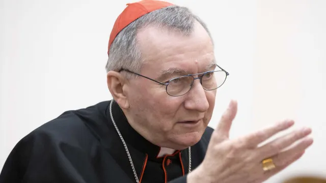 vaticano-admite-excomunhao-de-bispos-ordenados-por-grupo-tradicionalista