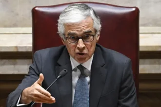 aguiar-branco-com-reservas-sobre-projeto-jpp-para-baixar-idade-da-reforma