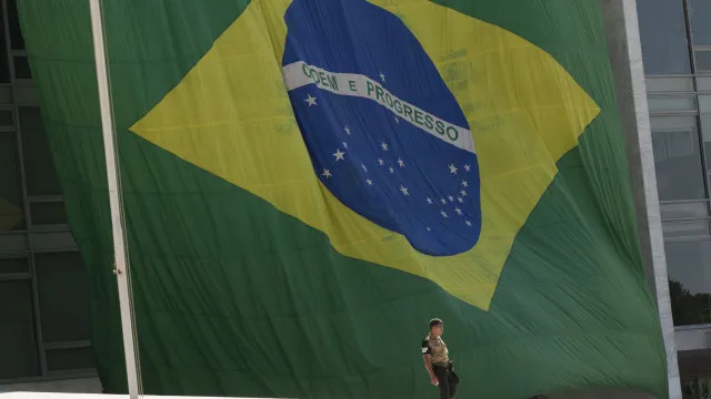 brasil-critica-eua-por-sancoes-por-elo-com-primeiro-comando-da-capital