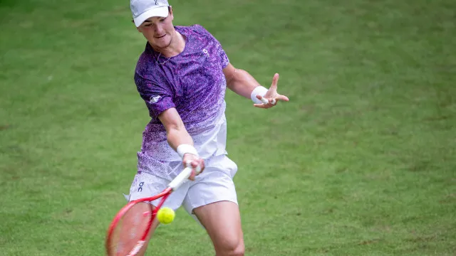 joao-fonseca-perde-para-russo-e-e-eliminado-em-wimbledon
