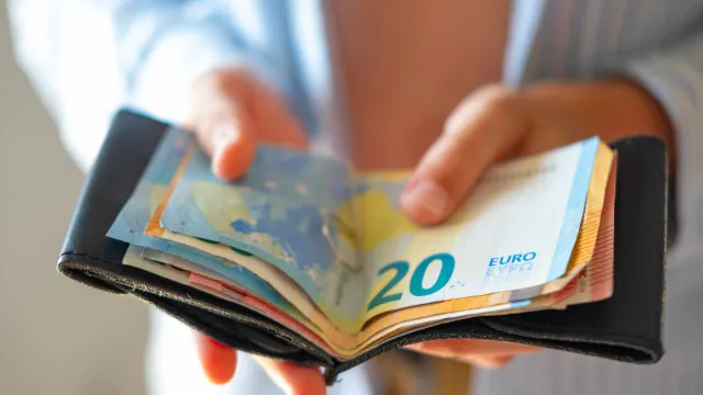 nos-2-ultimos-anos,-houve-um-mes-em-que-descontou-menos-irs:-e-este-ano?