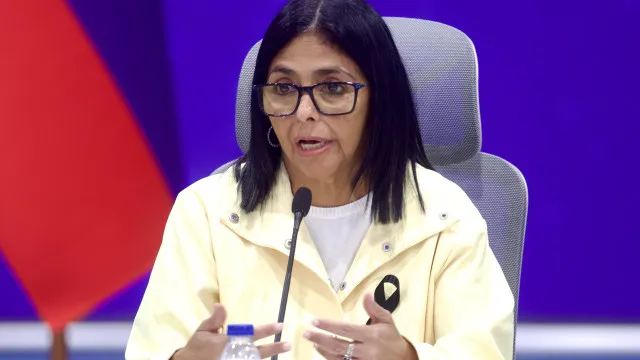presidente-interina-da-venezuela-garante-que-nao-havera-explosoes-sociais