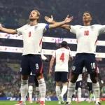inglaterra-venceu-o-mexico-por-3-a-2-no-estadio-azteca,-eliminou-os-anfit