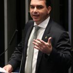 pgr-pede-que-flavio-bolsonaro-seja-ouvido-por-calunia-contra-lula