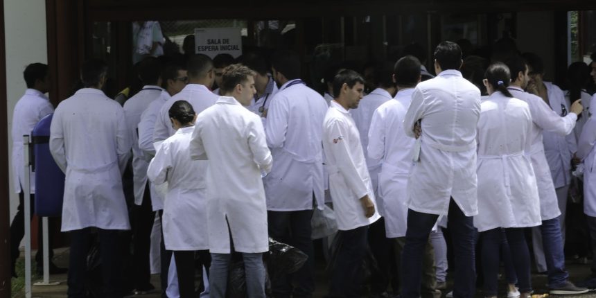 enare:-inscricao-para-residencia-medica-com-pre-requisito-segue-ate-4a