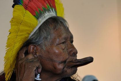 cacique-raoni-apresenta-boa-evolucao-clinica-e-vai-para-enfermaria