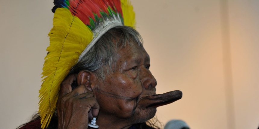 cacique-raoni-apresenta-boa-evolucao-clinica-e-vai-para-enfermaria
