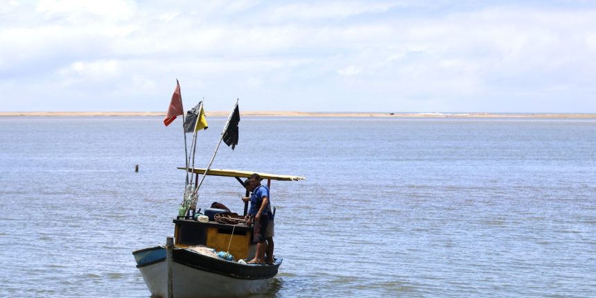 pescadores-artesanais-comecam-a-receber-seguro-defeso-retroativo
