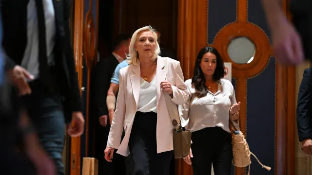 afinal,-a-condenacao-pode-afetar-corrida-presidencial-de-le-pen?-entenda