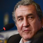 carlos-alberto-parreira-passa-por-traqueostomia-e-segue-na-uti