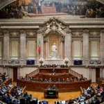 transportes-gratuitos-para-ex-combatentes-alargados-ao-pais?-ar-aprova