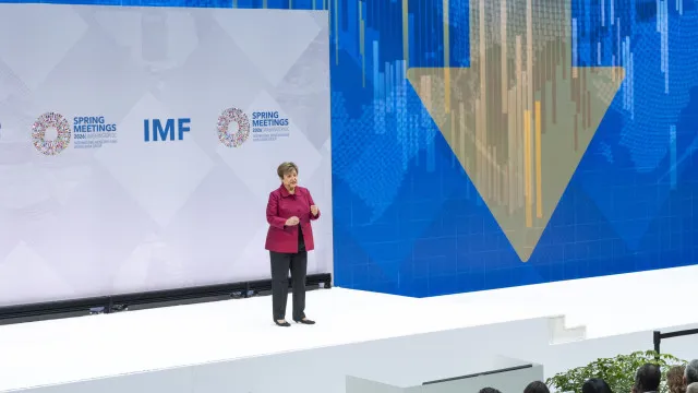 fmi-preve-crescimento-global-de-3%-em-2026-e-3,4%-em-2027