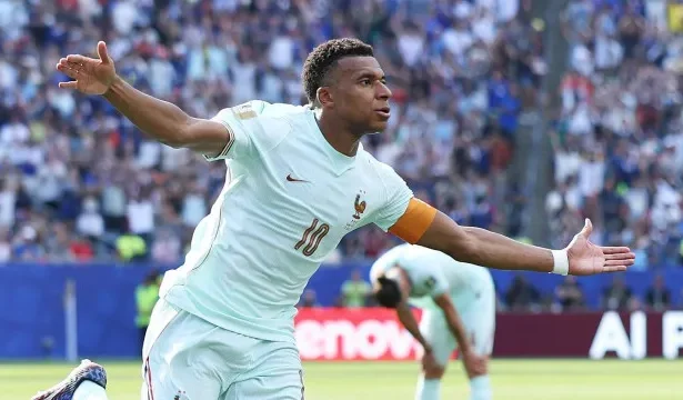 franca-vence-marrocos-e-e-a-primeira-semi-finalista-da-copa-do-mundo