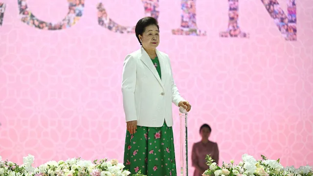 ministerio-publico-sul-coreano-pede-13-anos-para-lider-da-seita-moon