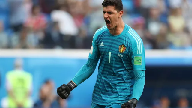 goleiro-do-real-madrid,-courtois-tenta-parar-espanha-sem-atletas-do-clube-pela-1a-vez-em-copas
