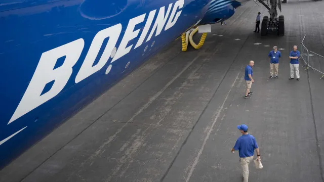 boeing-inaugura-quarta-linha-de-montagem-do-737-max