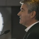 carneiro-exige-explicacoes-a-montenegro-sobre-exames-e-admite-cpi