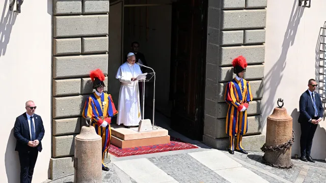 contra-“ventos-de-guerra”,-papa-pede-“dialogo”-na-ucrania-e-medio-oriente