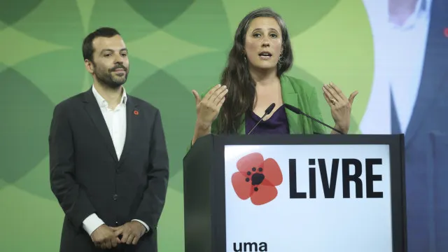livre-propoe-alargamento-do-prazo-de-acesso-ao-ensino-superior