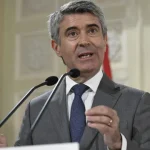 exames:-carneiro-quer-que-montenegro-ponha-“a-mao-na-consciencia”