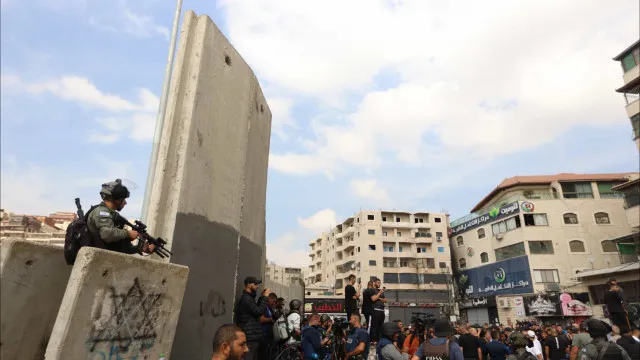 palestiniano-morto-junto-a-muro-que-separa-jerusalem-e-cisjordania