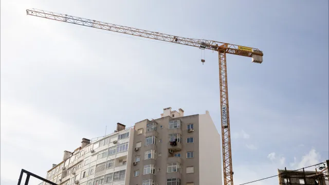 producao-na-construcao-aumenta-3,4%-em-maio