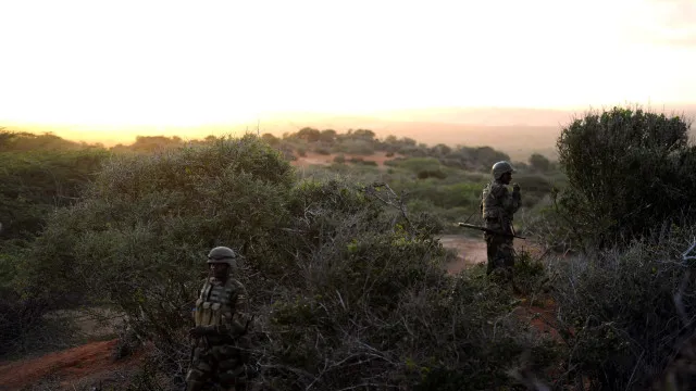 pelo-menos-42-membros-do-grupo-rebelde-al-shabab-mortos-na-somalia