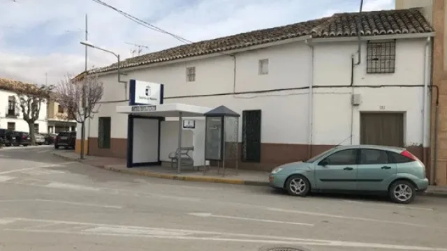 ossadas-de-pessoa-morta-ha-40-anos-encontrados-em-casa-a-venda-online