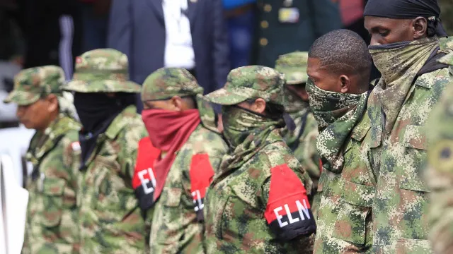 exercito-colombiano-liberta-39-pessoas-raptadas-por-guerrilha