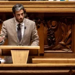 il-diz-que-estado-esta-em-falencia-e-as-pessoas-estao-“desiludidas”