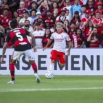 argentino-do-benfica-reage-as-vaias-do-flamengo-com-recado-nas-redes