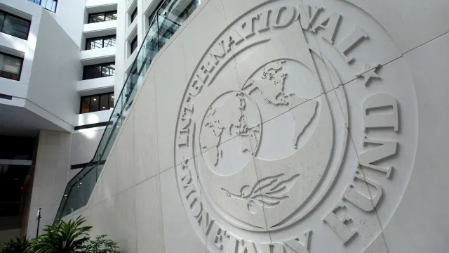 almofadas-de-protecao-do-mercado-petrolifero-estao-a-esgotar-se,-diz-fmi
