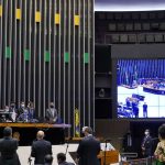 dino-intima-partidos-a-explicar-controle-de-emendas-parlamentares