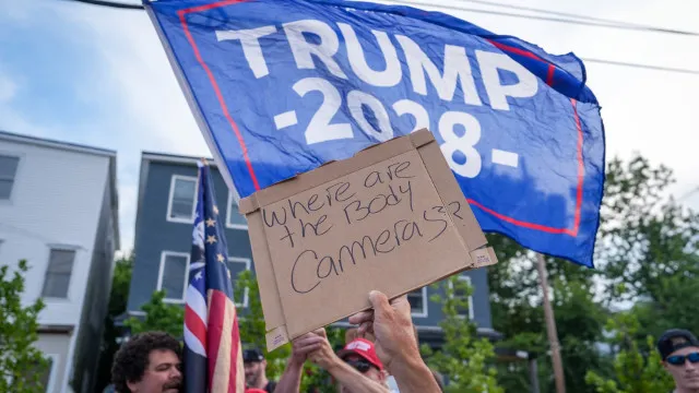 pausa-no-ice?-“nao-acontecera-enquanto-eu-estiver-no-cargo”,-diz-trump
