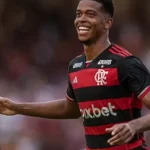 flamengo-empresta-carlinhos-ao-athletic-ate-fim-do-seu-contrato